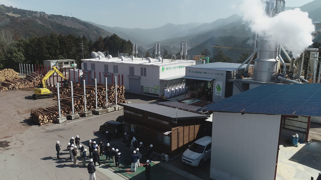 内子バイオマス発電所の様子